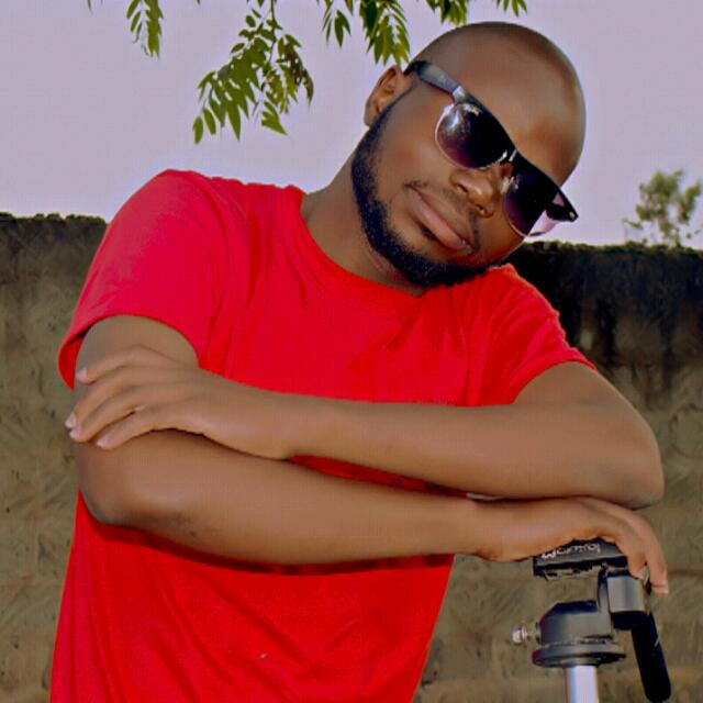 Smasherlastborn's tweet photo. #getconnectedshow https://t.co/qkYsGNd5rZ