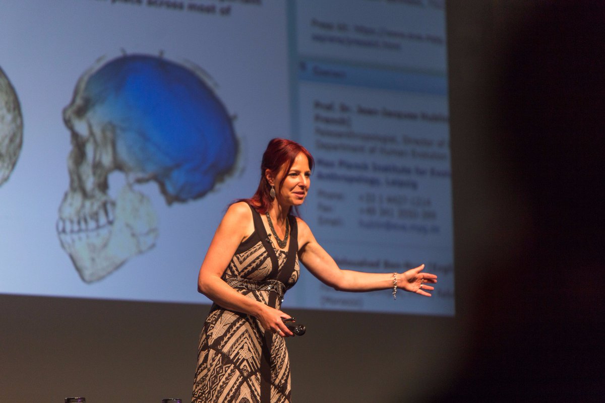 Ecsite's tweet photo. Why should universities & researchers include #sciengagement in their activities? @theAliceRoberts at #Ecsite2017 https://t.co/qP0Nvg2eKE https://t.co/AuvsoDXoEM