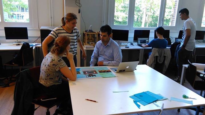 ictindewolken1's tweet photo. Alweer een periode achter de rug! Leerlingen hebben gewerkt aan: #poseidonproject #3dprintproject #arcadekastproject #unity #reactnative etc https://t.co/X2WvoMhUnD