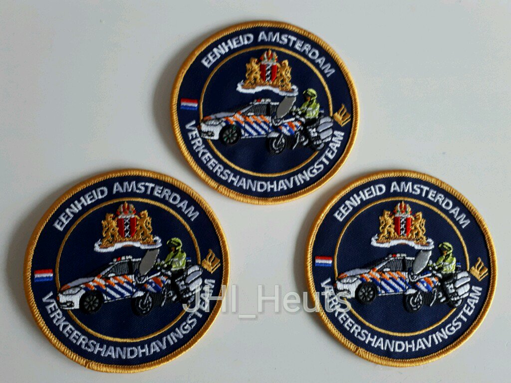 Het VHT Amsterdam heeft zijn eigen "patch".Ik verloot er 3 onder oude en nieuwe volgers.Meedoen? like + retweet! Winnaars bekend op 11 juli.