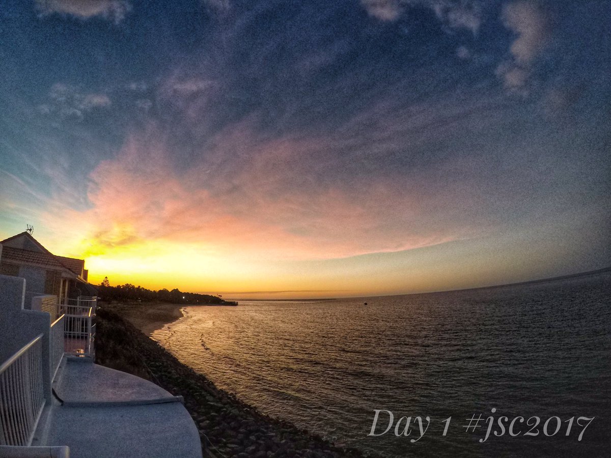 scottprince7's tweet photo. As Day 1 draws to an end -
@frasercoastregionalcouncil sunset is on point! @QldTouch #JSC2017 #thisisqueensland https://t.co/VrV44873hK