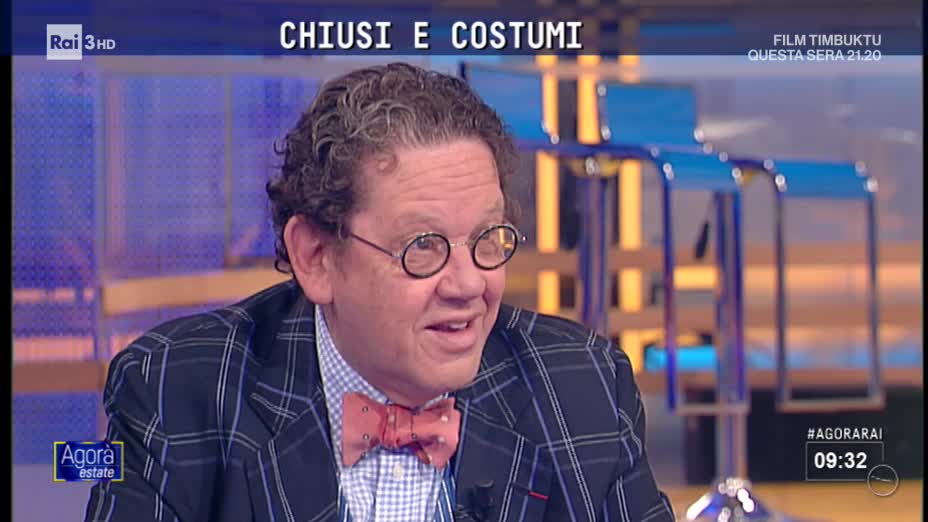 "Quello col ciuffo in USA e quello senza peli al Cremlino sono diversi ma con un interesse: l'UE non diventi elemento trainante". #AgoraRai