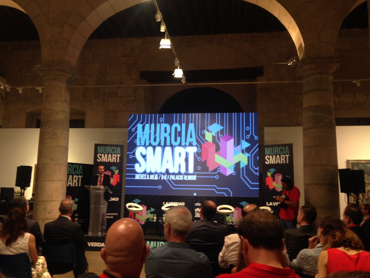 SOCK DATA tweet media