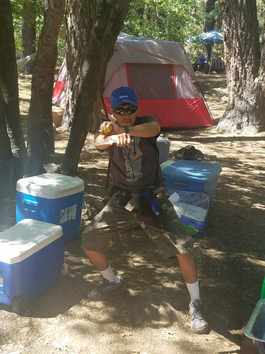Derrick_Camacho's tweet photo. @Danielson13 2nd to Halloween (Big Bear vs Beaner Rambo) Hmu 4 Halloween Ball ;P https://t.co/BK20ML1thh