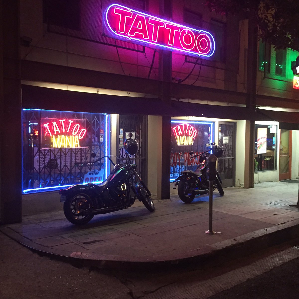 roccoftw22's tweet image. Motorcycles and tattoos. My best friends