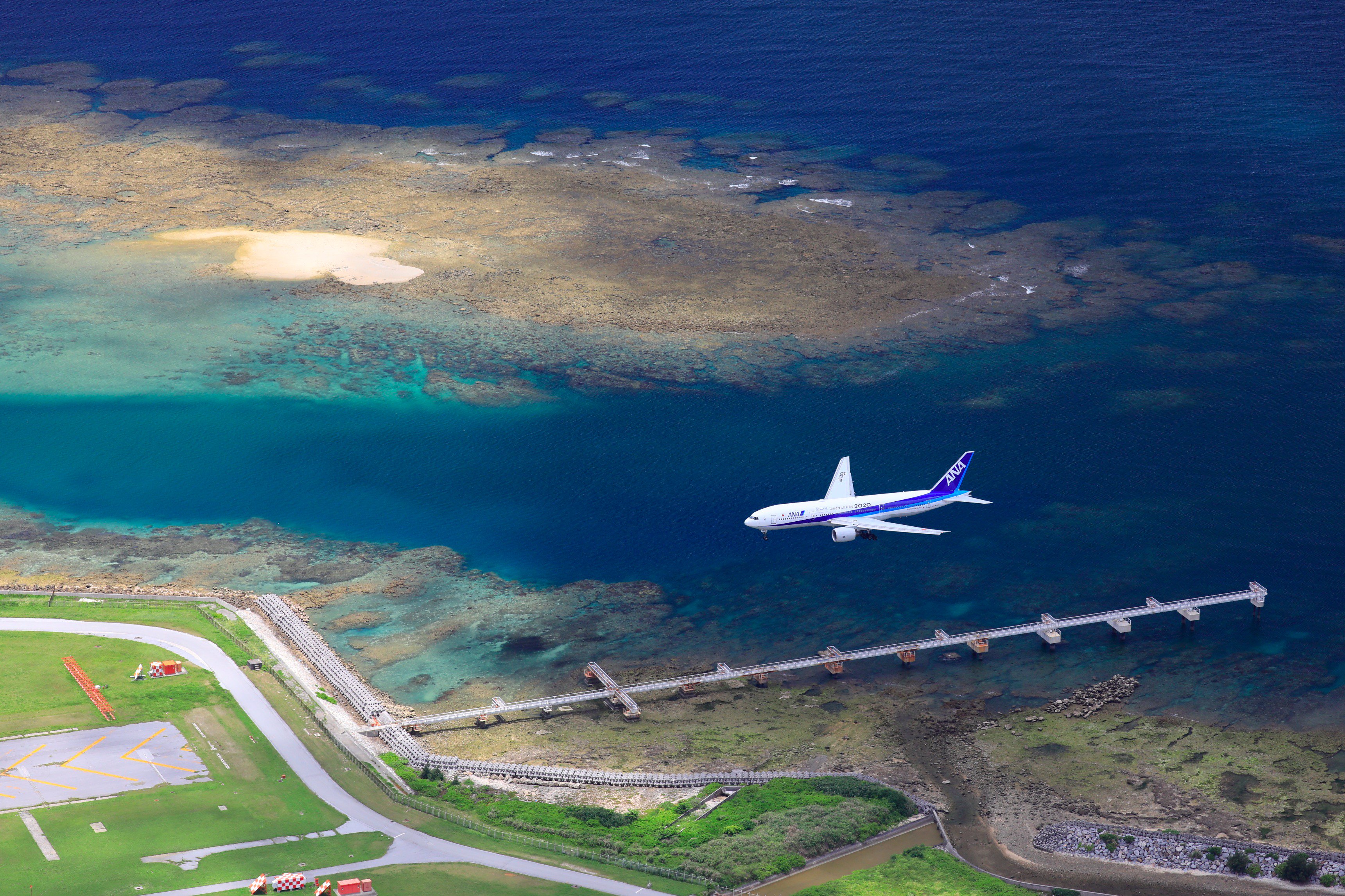 ルーク・オザワ 写真 作品 沖縄那覇 航空写真家ルーク・オザワに聞く 夏の旅行ついでに撮りたい