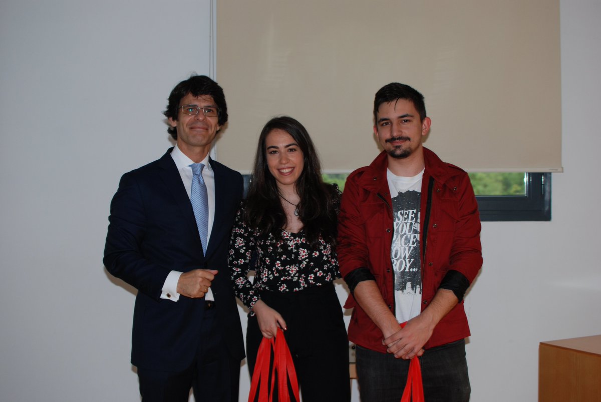 informaticaucm's tweet photo. #HoyEnLaFDI Entrega de premios Sopra Steria al mejor TFG @SopraSteria_ES https://t.co/u8qLDh7QHX