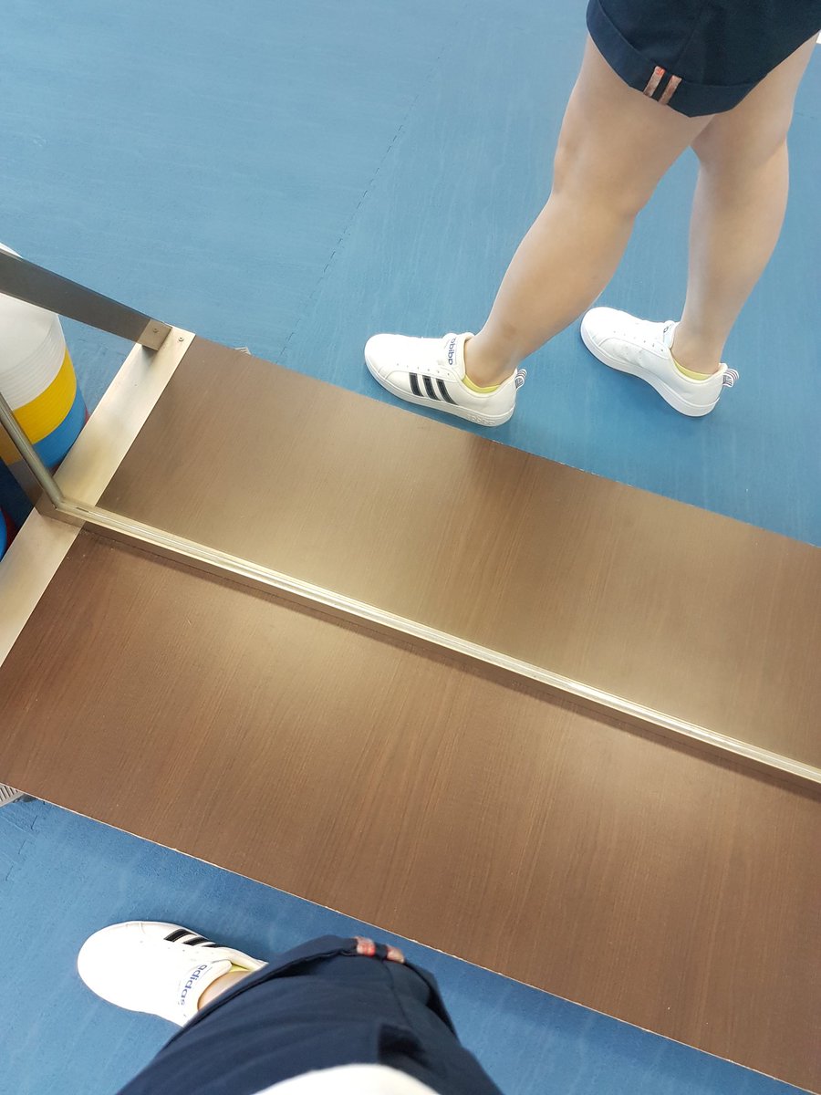 bivydavis's tweet image. When did i get the bruise??

#bruises #cannotremember #recalling #rightleg #peroneuslongus #멍 #정강이
