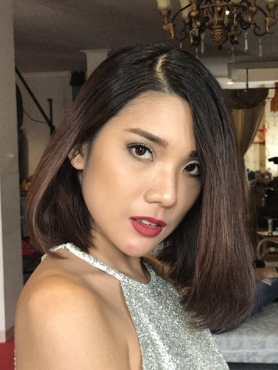 Zeffazetira's tweet photo. Soft Smookey Eyes Makeup by me

#beautymakeup #softmakeup #simplemakeup #makeupartist #makeupforparty #makeupartistjakarta https://t.co/8PvYxEbikt