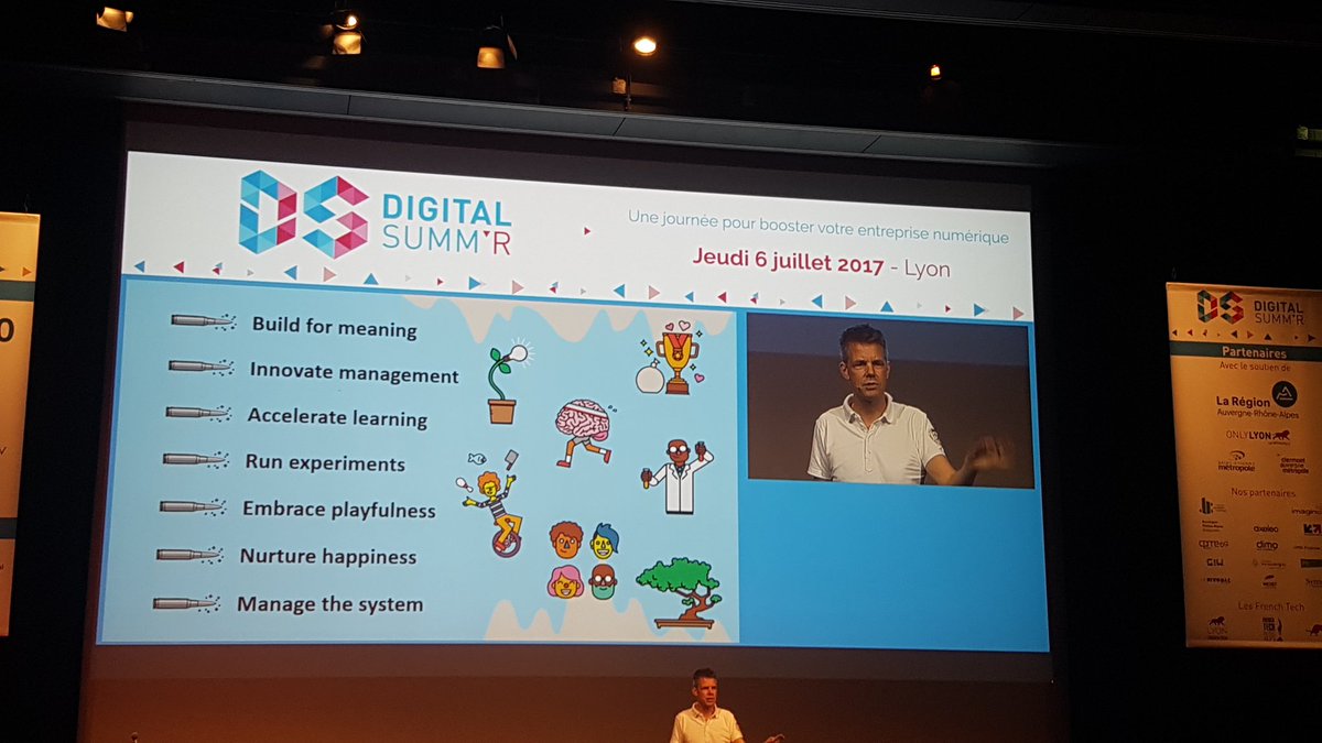 ljuesha's tweet photo. #DigitalSummR How to manage for happiness with @jurgenapello https://t.co/8dE4kRXctE