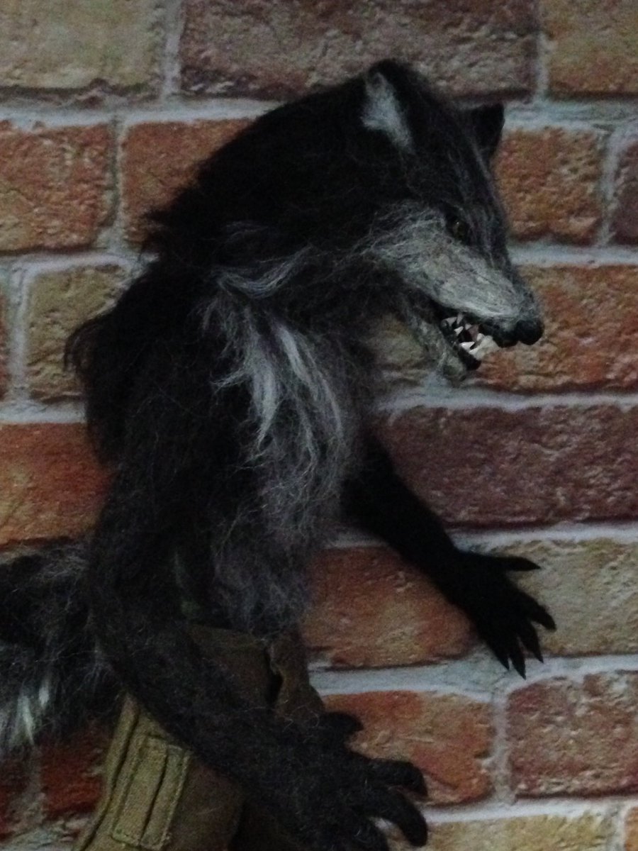 ぬ き Twitterren イケメンを作るつもりがガチなやつになってしまいました アオオォォォーーーン 羊毛フェルト 狼 狼男