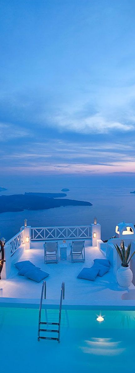 tripsection's tweet image. #Hotel on the #Rocks....#Santorini, #Greece