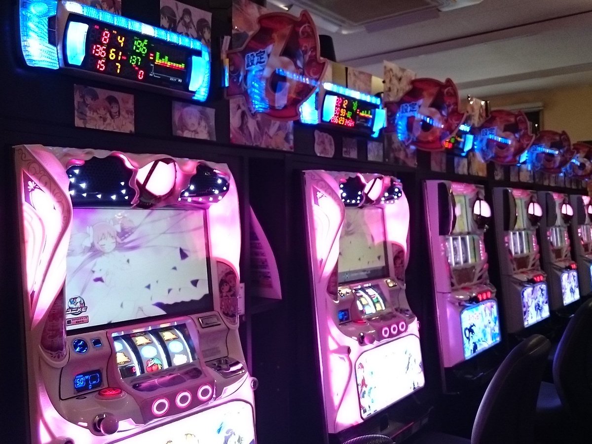 ゲーム戦隊アマレンジャー Twitterren 本日のtwitter告知イベントの内容は スロット全台の 設定公開 となっております 台に差してある札が本日の設定となってますのでお好みの設定 機種で楽しんで貰いたいと思います 皆様のご来店お待ちしております W