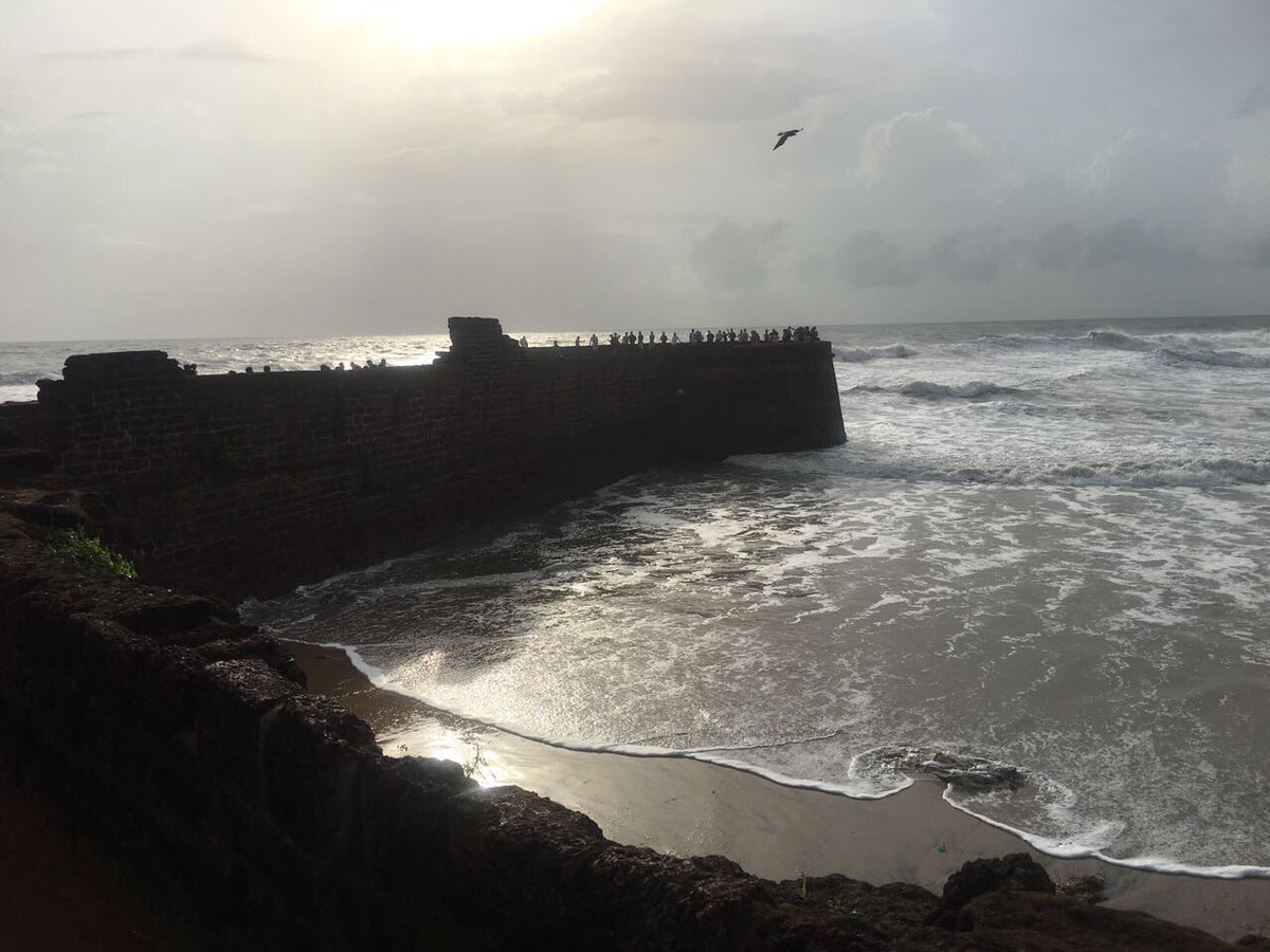 cherrysree's tweet photo. #Iphoneclick #Anjunabeachgoa https://t.co/OuQ1sMT6bS