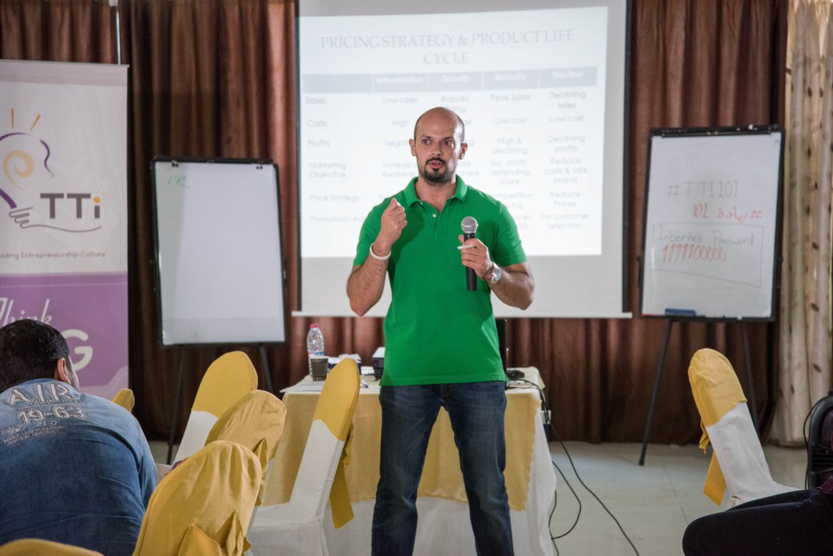 TTInnovation's tweet photo. "#Entrepreneurship 101" training (20th Edition).
#Jo #InnovativeJo #SheInnovate #02Incubator #TTI101 https://t.co/7vnHpGYtdl