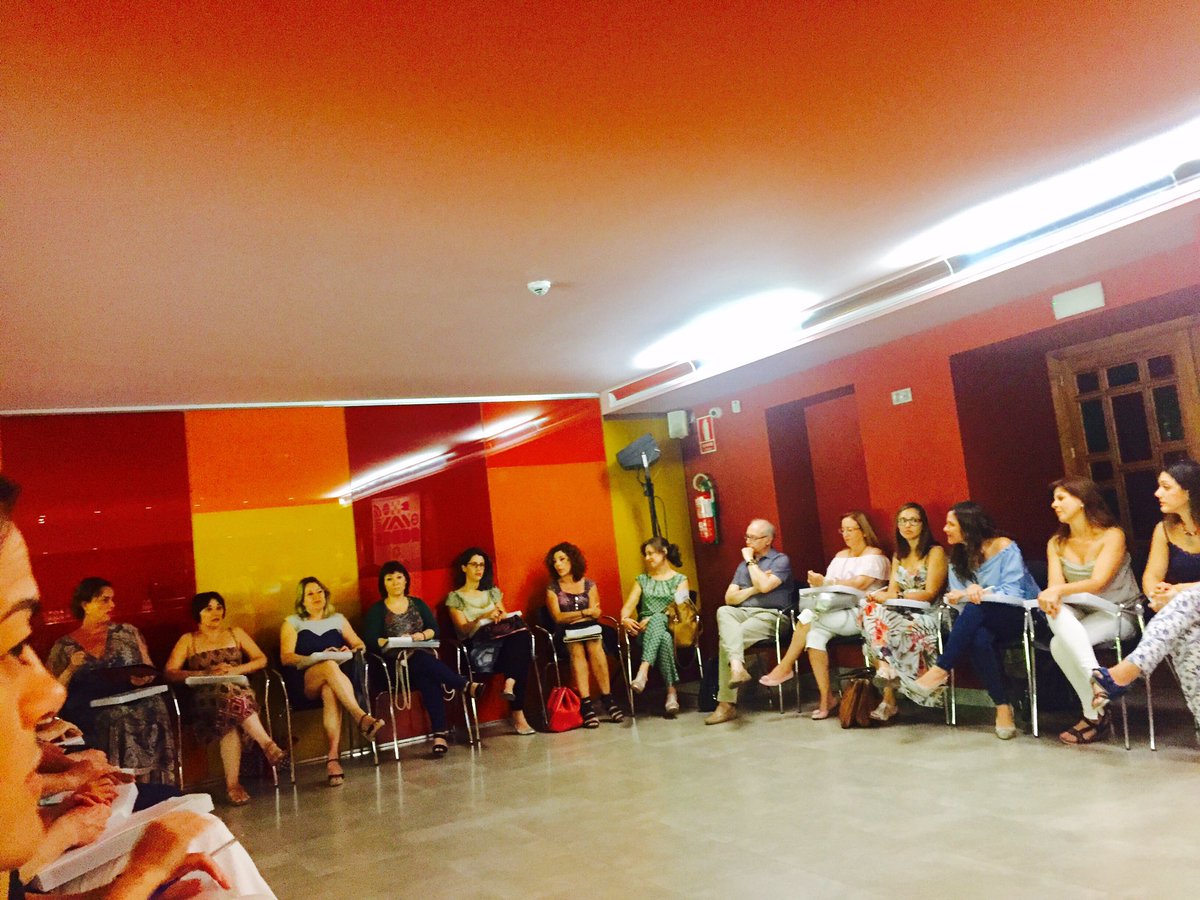 PaquiPerezCs's tweet photo. .@OmepMurcia  gran iniciativa en las Jornadas #RSC responsabilidad social corporativa! Y magnífica exposición @martaisabelg https://t.co/XdoomOIzc5