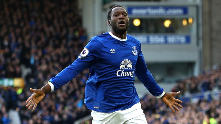 BREAKING: Sky sources: <a href="/ManUtd/">Manchester United</a> have agreed a £75m fee with <a href="/Everton/">Everton</a> to sign striker Romelu Lukaku. #SSNHQ #MUFC #EFC