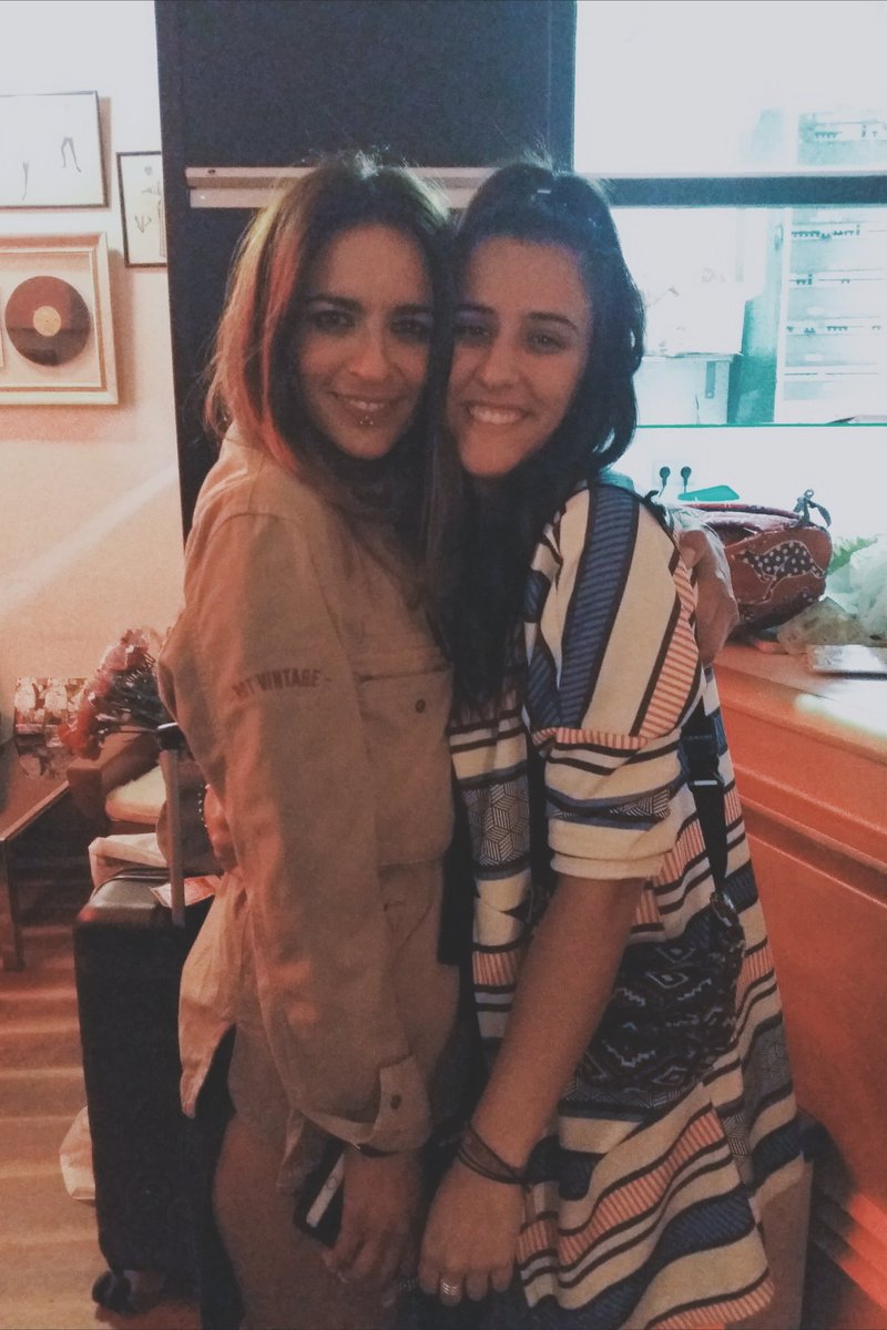 Mil gracias a <a href="/fanduoTVE/">Fantastic Duo</a> y a vuestro gran equipo 🌹 y a ti <a href="/LaBebeBellota/">Bebe</a> por ser tan humana 💙 #FantasticDuoFinal <a href="/TonyAguilarOfi/">Tony Aguilar</a>