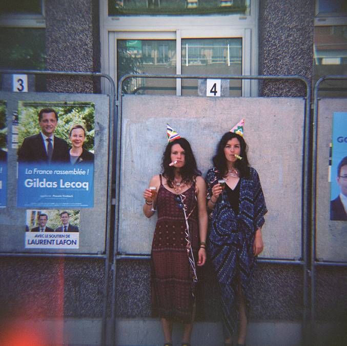 lomographyfr's tweet image. Voici les lauréats du concours photo argentique au Diana F+ "Faites la Une de..." organisé par @Nation_Photo !  bit.ly/2sPk62c