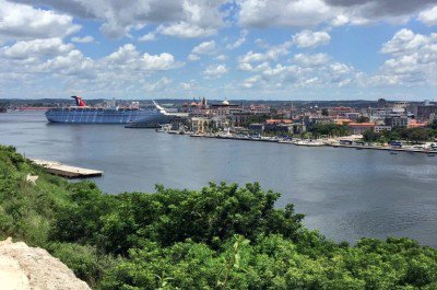 PXSOLtw's tweet photo. Llegada de viajeros extranjeros a La Habana crece 29% hasta mayo

https://t.co/2WqgCYncw8 https://t.co/cNqWEsMpaE