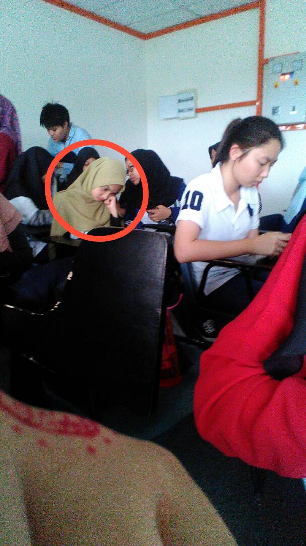 annurdiyla's tweet image. Susa pulak jdi retis ni. Peminat suka tgkp gmba curi😂😂😂😂
@khadijahsalihin 

 #mukastresssbbxdeaircond
#basicelectricalengineering