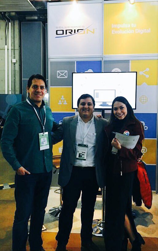 ChiletecOrg's tweet photo. Socios de #Chiletec disfrutan de su 2do día en la Expo América Digital 2017: 3er Congreso Latam de Tecnología y Negocios https://t.co/7ZE3jp7WHe
