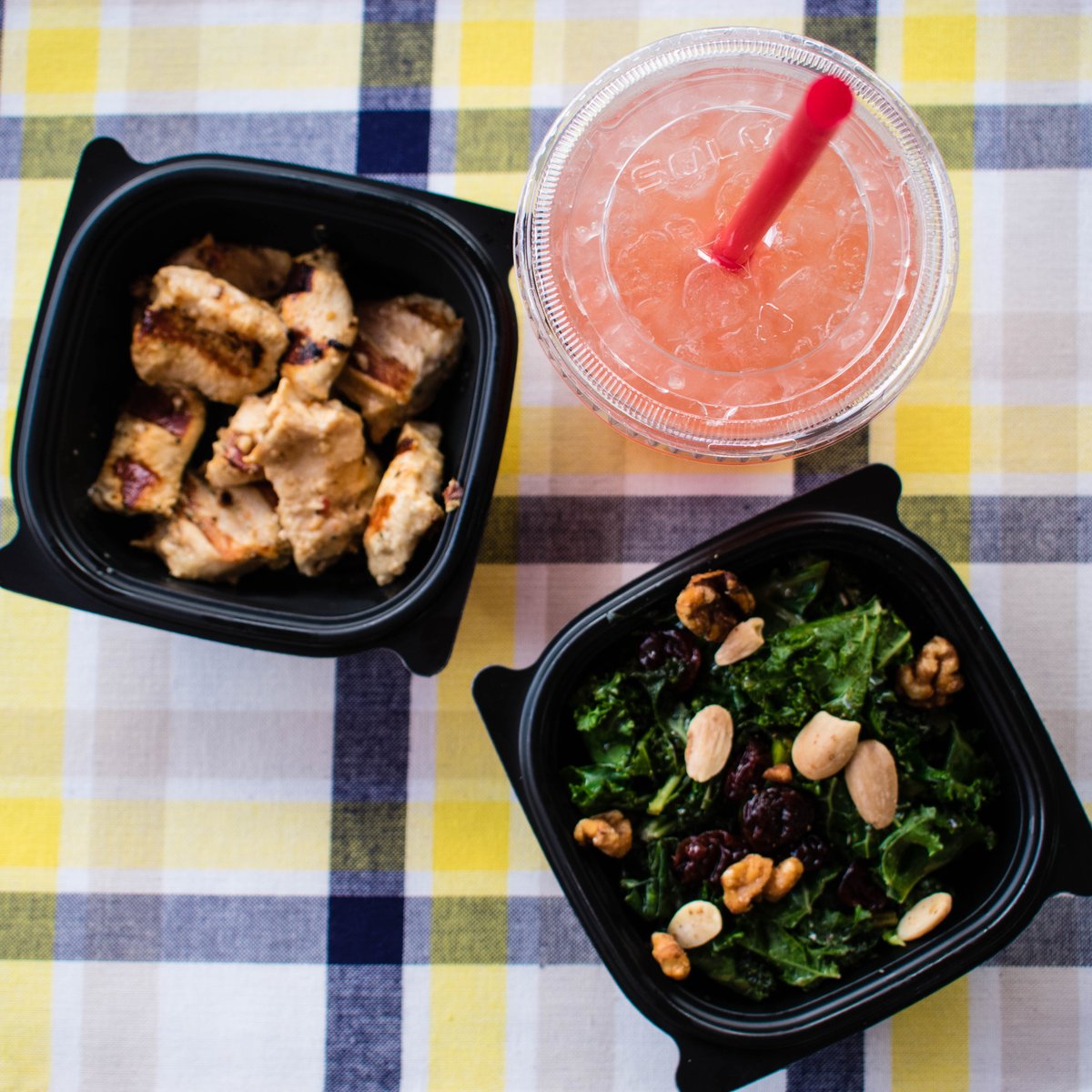 CFAAlamo's tweet photo. Some things go together perfectly, like leafy greens and grilled chicken. https://t.co/CFQKr1riZG