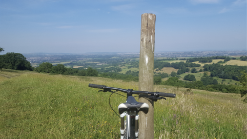 urbantolerance's tweet photo. Hello #Bristol! Summer days. Limited Offer. Terms and Conditions Apply. Actual contents may differ from photo. #mountainbike #cycling https://t.co/jmHOZujvvV