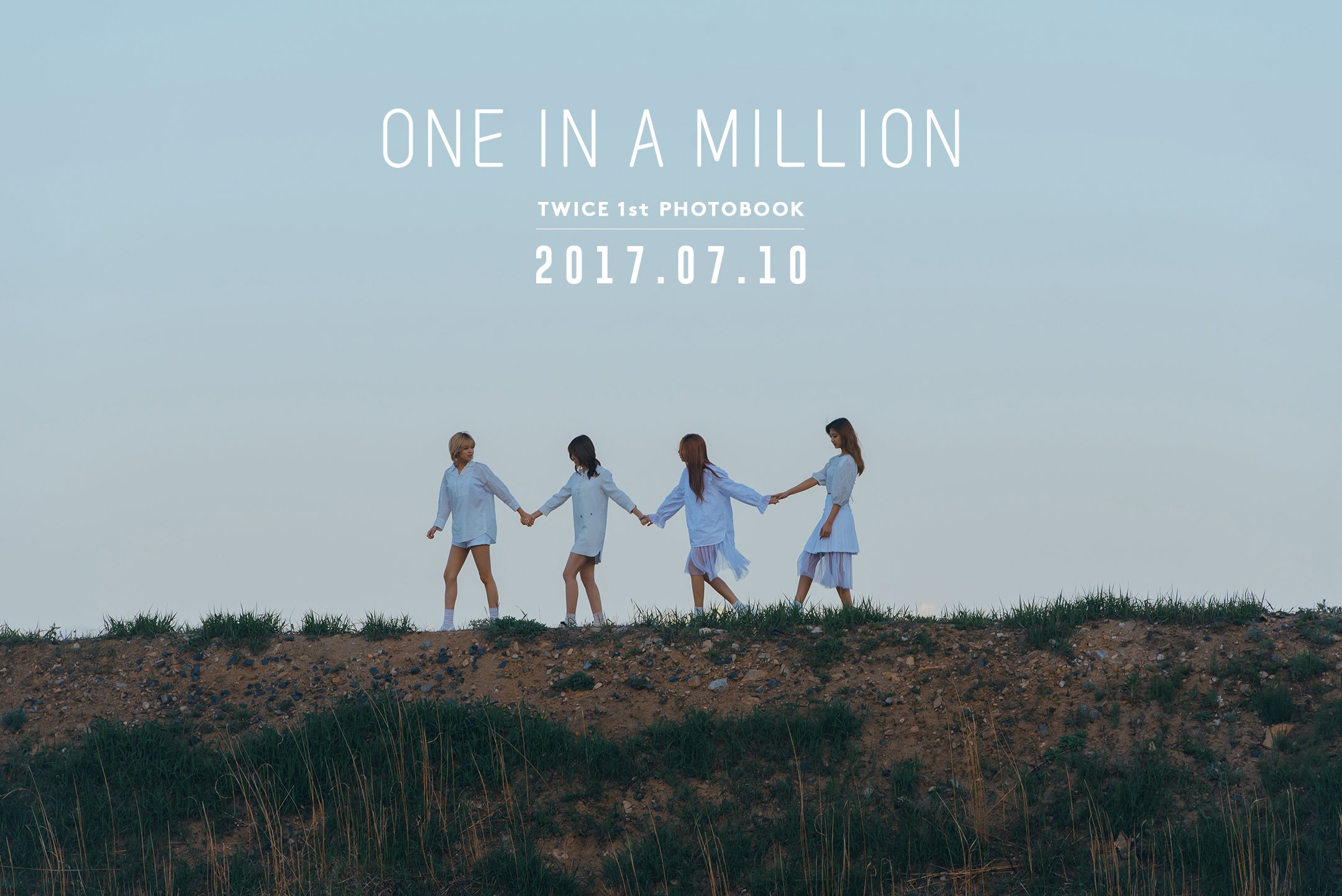 Twice Twice 1st Photobook One In A Million 17 07 10 Twice 트와이스 Oneinamillion T Co Nftplvwmwz Twitter