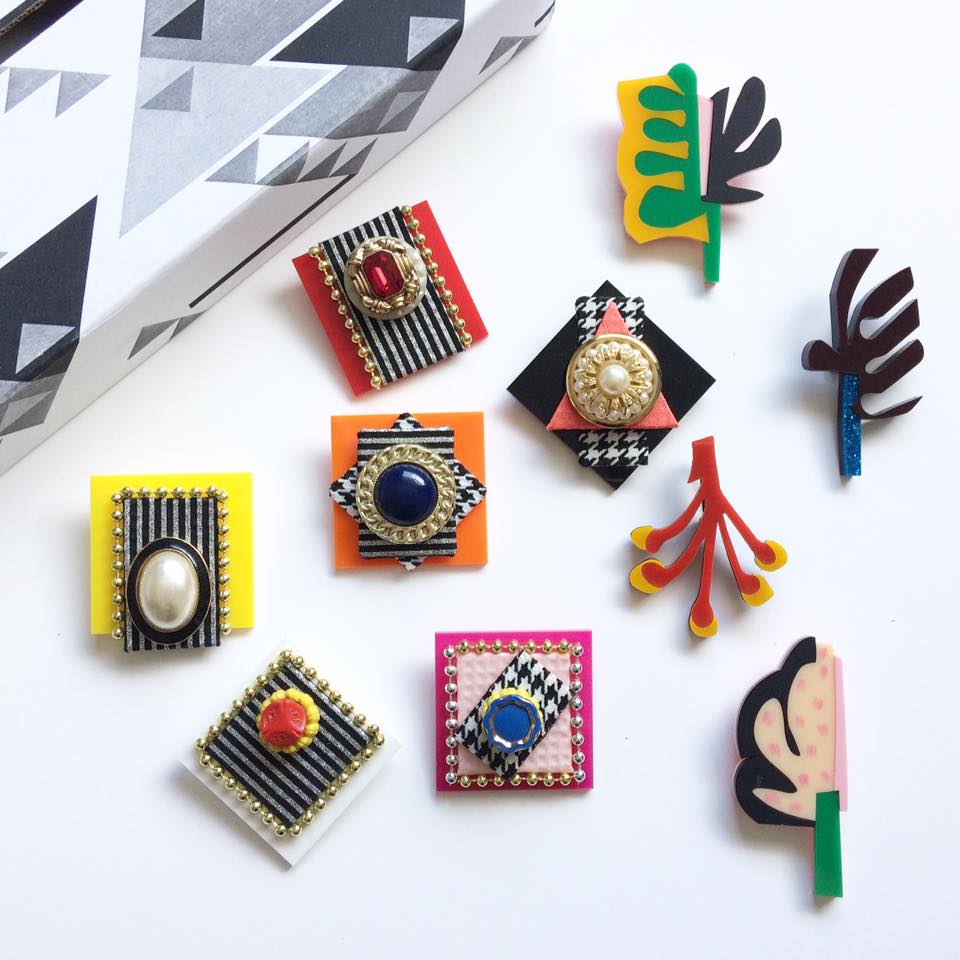StudioLegohead's tweet image. Back to that time when you decided you wanted a new brooch, then end up with a collection!
Watch out for a summer sale!
#brooch #jewelry