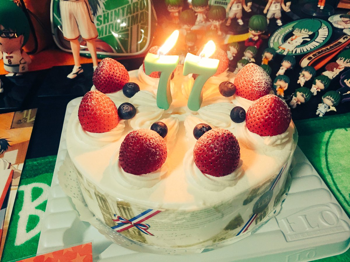 m75a__'s tweet photo. 真ちゃん誕生日おめでとう！！！！！！体が朽ちて風化しても愛し続けます！！！！！！！！！愛してるおめでとう！！！！！！！！！！！！☺️❤️❤️❤️❤️❤️❤️
#緑間真太郎生誕祭2017 https://t.co/H5divXynAW