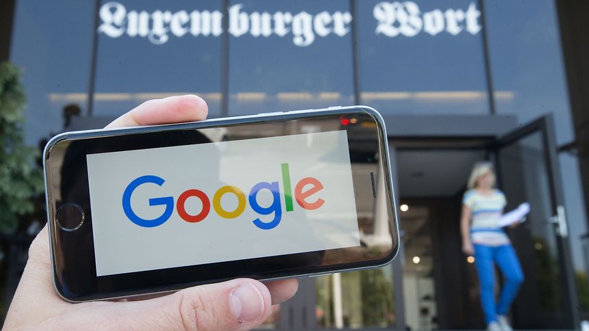 Wort_LU's tweet photo. .@Google fördert digitales Projekt von @Wort_LU - hier geht's zu den Details. 
► https://t.co/J2oSYBx2JL #DNIFund https://t.co/c7GEdA3BZu