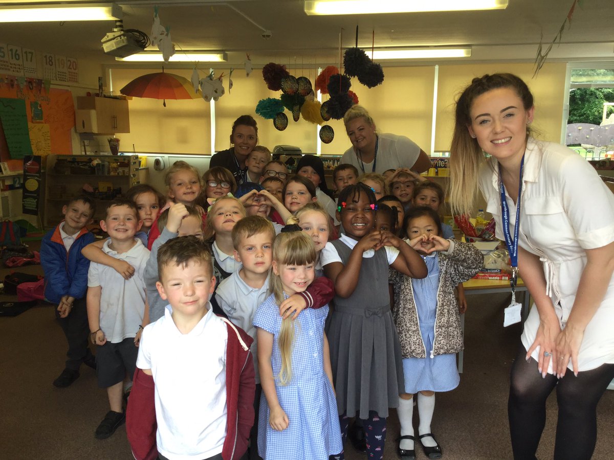 F2LPWCPS's tweet photo. A final farewell 💛 #F2LP #WCPSedu #superstars #keepshiningbrightly⭐️⭐️ https://t.co/L6XmEsfixF