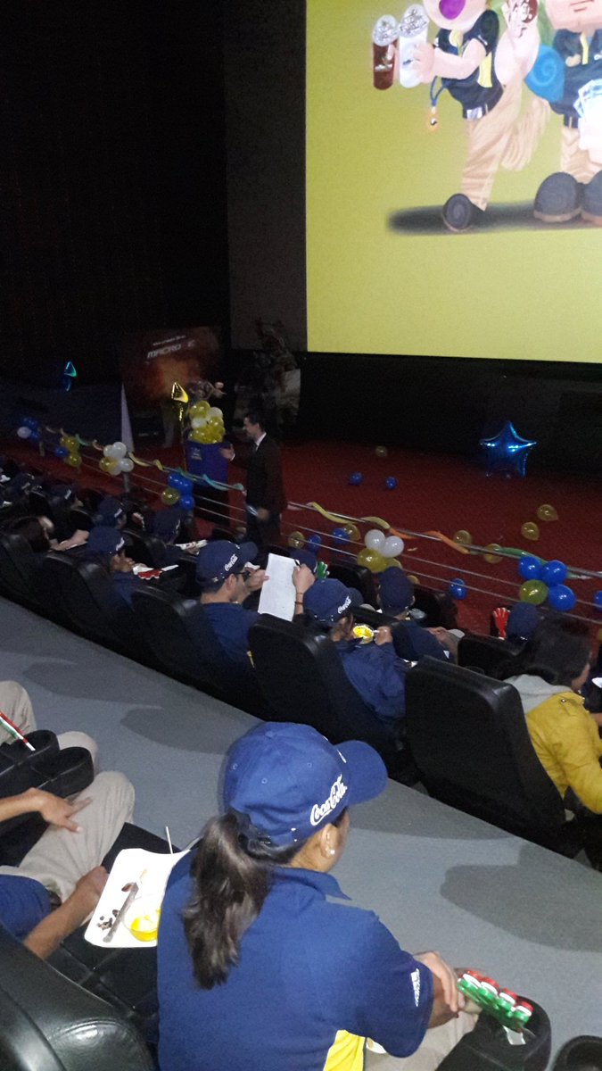 SOLEA_'s tweet photo. @SomosCinepolis Oaxaca con todo en la Plenaria de TS Y NSS🤗🤗🤗 https://t.co/slNuukeJik