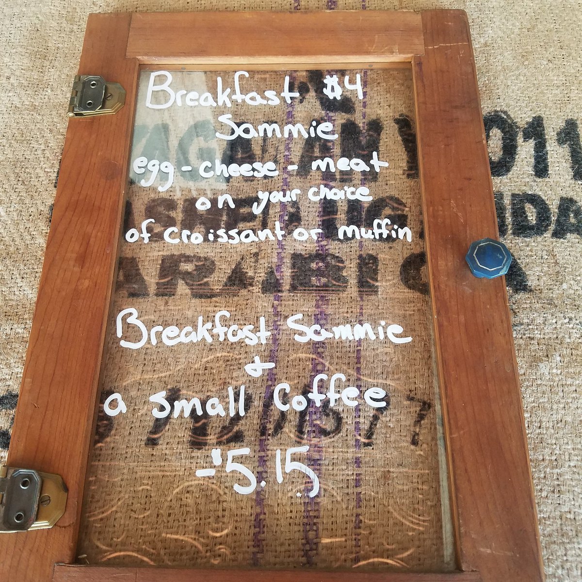 Did you know that Always Brewing offers croissant sandwiches? #DISCOVERD1 and visit @brewingdetroit today! #coffeeandmore #Detroit