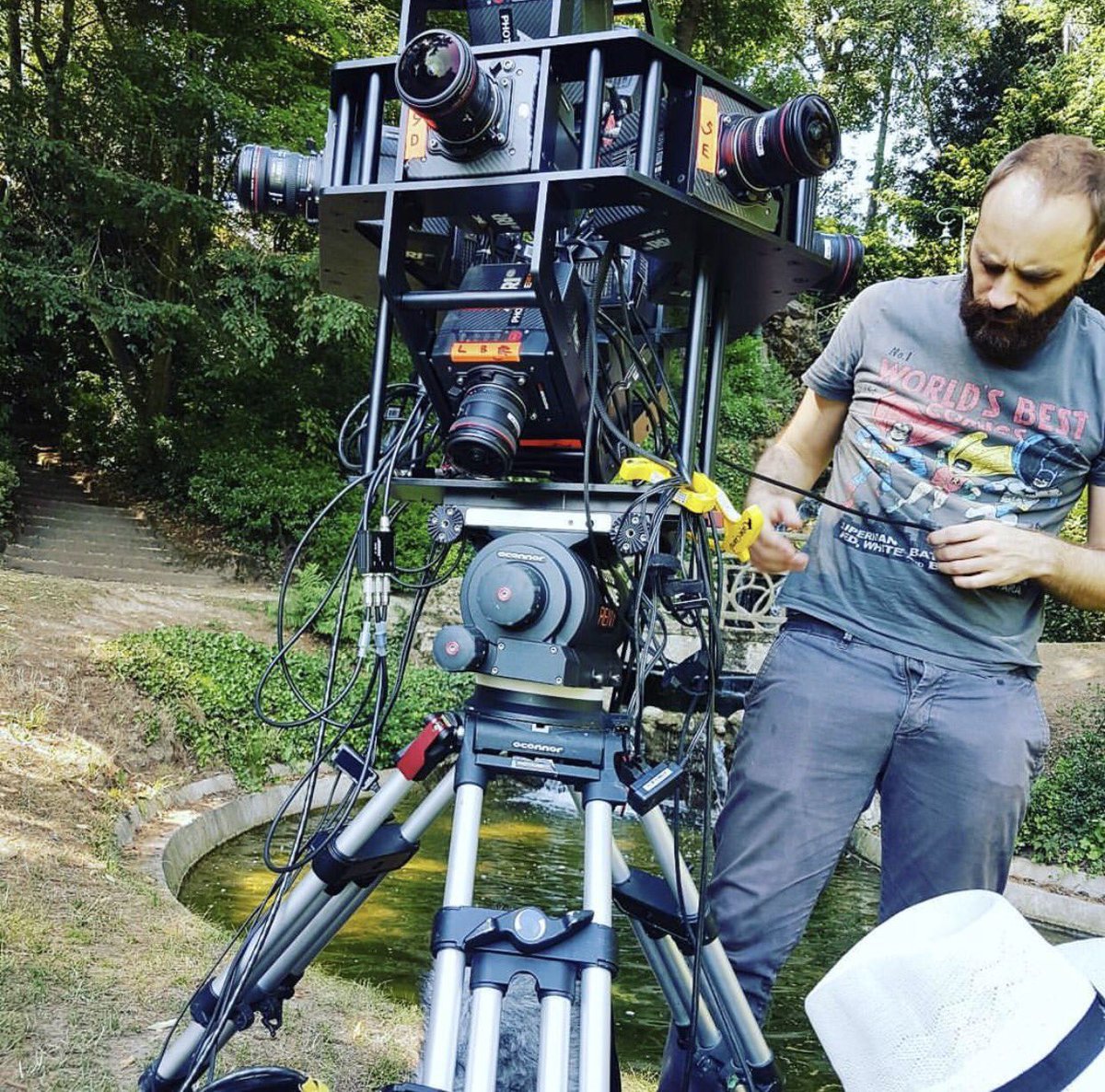 stephane_juffe's tweet photo. @Bemersive produce #16k #video360 #Alexamini x10 #SuperHighQuality #FutureOf360Video Thanks to our client @Orange &amp; our Tech Team @redeye360 https://t.co/lo9oY3Rulj