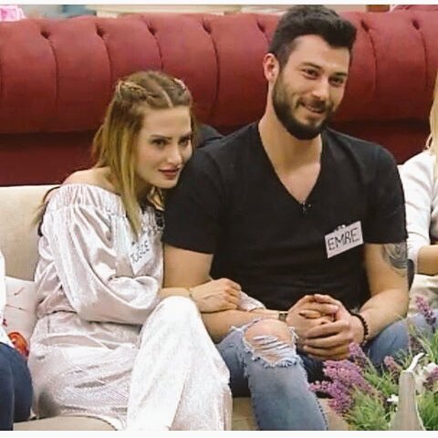 Bu tatlıklarla merhaba #tuğem #emreubeyli #tugceyilmaz <a href="/tugceeyilmazz35/">tuğçe yılmaz</a> @EUbeyli ♥♥♥