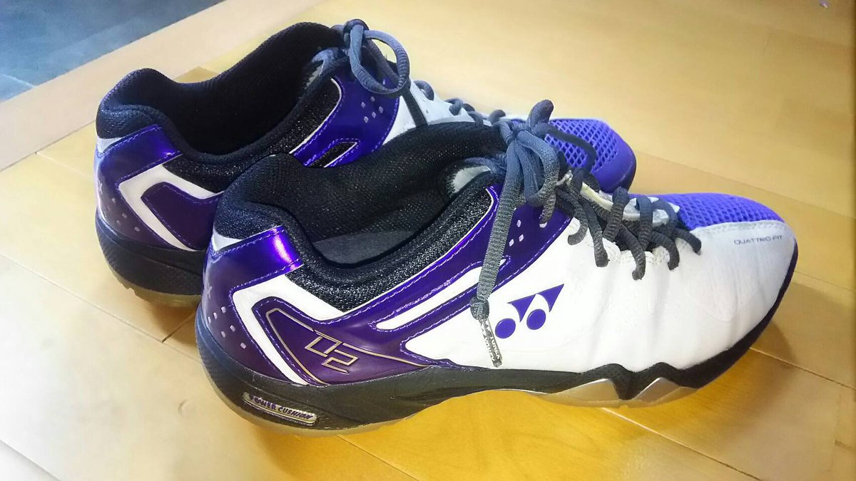 badmintonkauyo's tweet photo. YONEXバドミントンシューズ27.5サイズ売ります。 

中古品ですが臭い、損傷共になく美品の商品です。

詳細はDMにてお待ちしております。

#拡散希望 
#RTお願いします https://t.co/XTOmPCvuPE