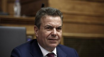 Πετρόπουλος: 8 στους επαγγελματίες πληρώνουν λιγότερα - Η εισπραξιμότητα του ΕΦΚΑ έχει αυξηθεί dlvr.it/PScgql