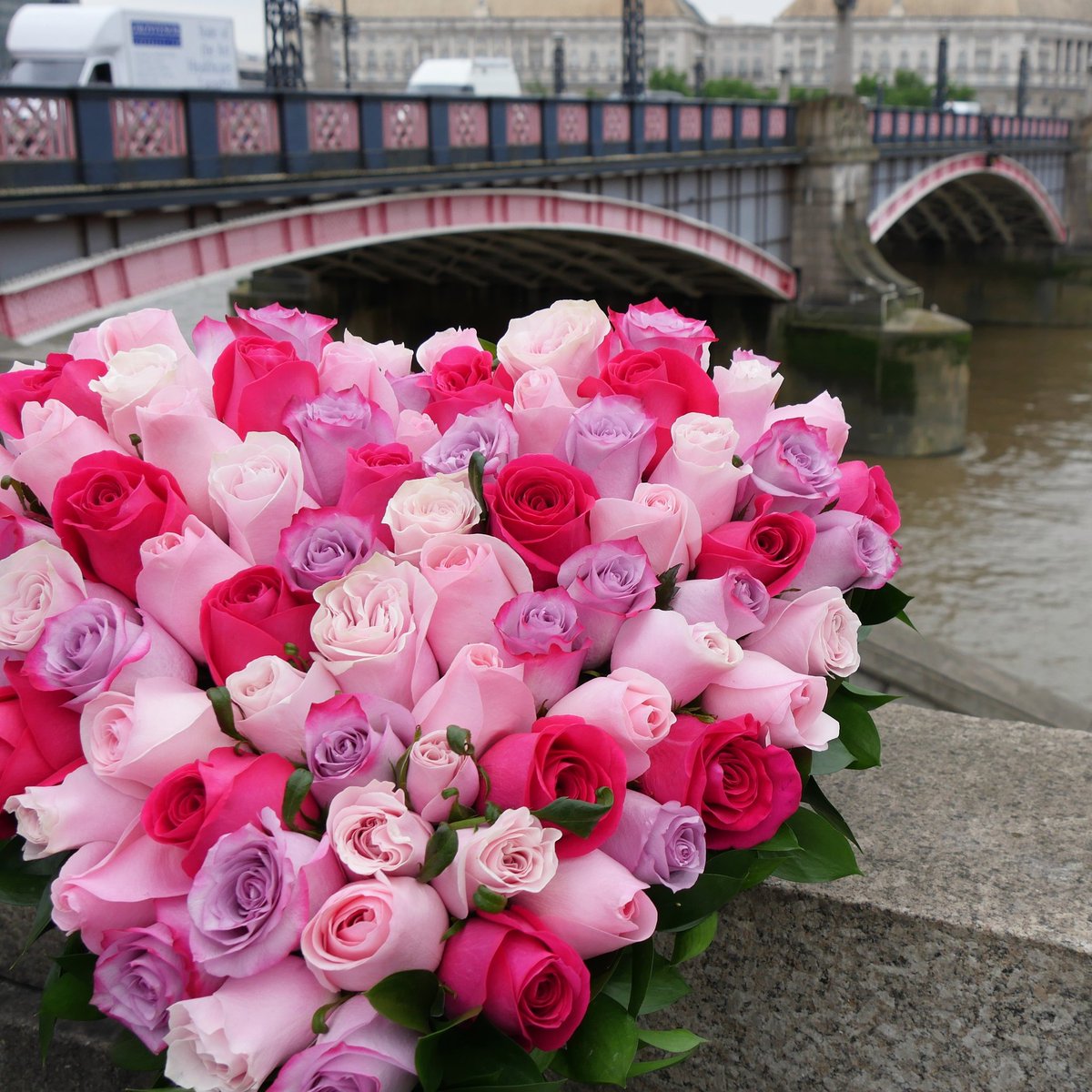 OnlyRoses tweet picture