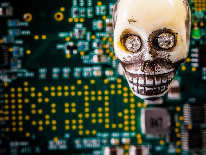 ZoptalSolutions's tweet photo. #NotPetya outbreak, a new ransom note demands bitcoin exactly $250,000 in exchange for a #security key that #decrypts #locked #files. https://t.co/UaWWDYBmQb