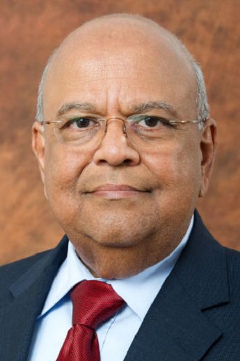 UCTGSB's tweet photo. Join us on 14 July in Durban for our #DSP as we host Mr Pravin Gordhan #GSBConnect RSVP: https://t.co/uIdyM4ofwT 

@FNBSA https://t.co/bL5TAnpcjU