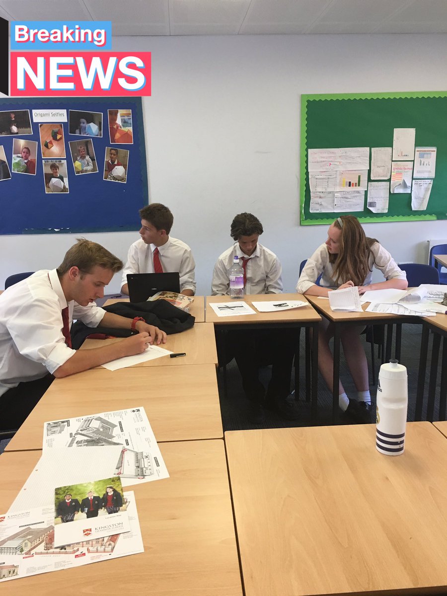 ratkaisu03's tweet photo. #teamratkaisu at work on their pitch for the #KGSJuniorApprentice knockout rounds!! π£π€³π½π¬ https://t.co/79zZ1ajBRy