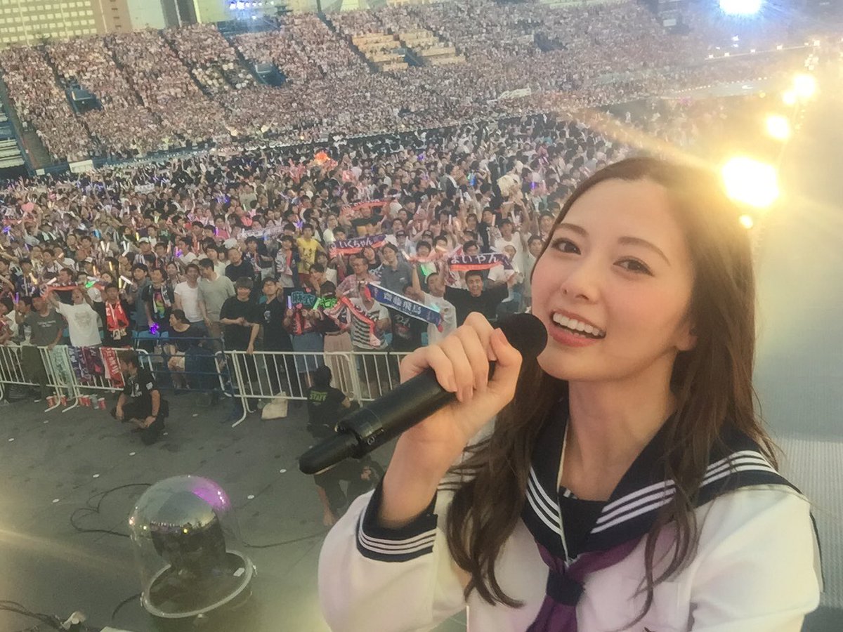 aaaurata83's tweet photo. デコ出し可愛すぎ😂 https://t.co/VLkHj5Ozv2