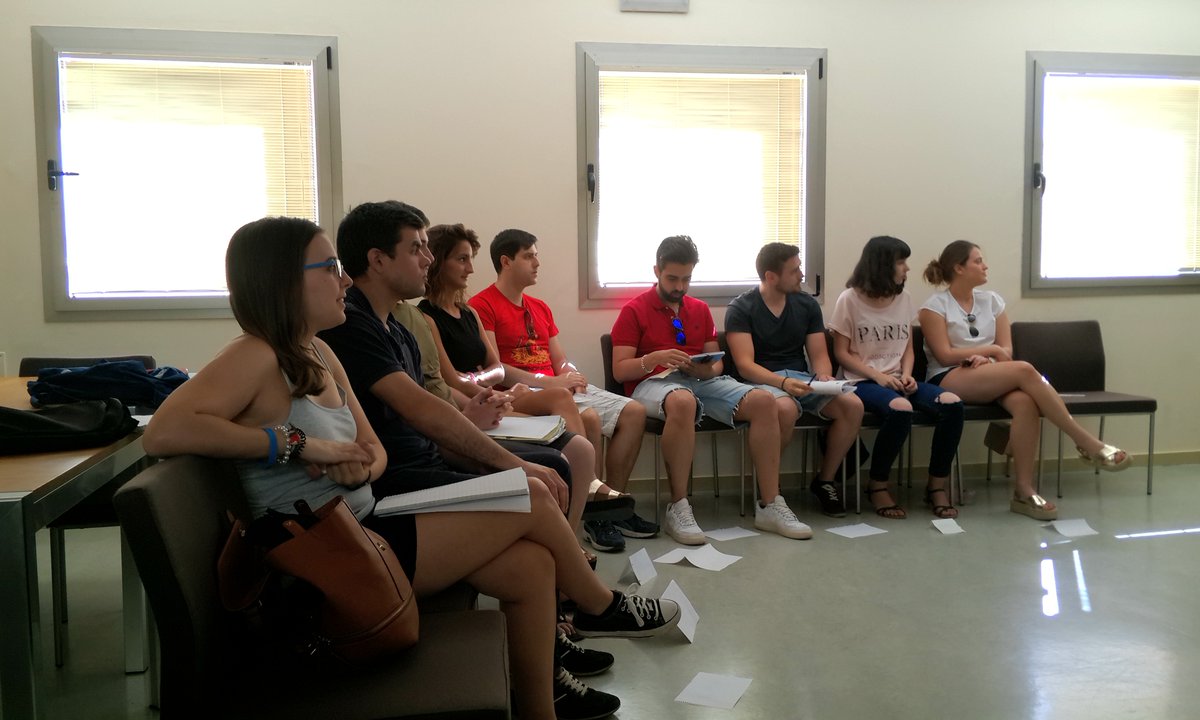 cipeuclm's tweet photo. Comienza la formación de #generaciónON con Marcos García de @ThePassionGen. Un programa de @IMPEFE y @cipeuclm. https://t.co/MKDPNb74q4