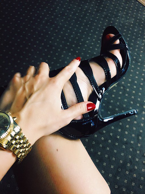 Underestimate Me! That'll be fun! @LiveJasmin @RTPiggyy @slaveCuck_ @alex_balalay @RTSubby_ @RT4FD @rtfindom<a class="tags" href="/tag/livejasmin">@livejasmin</a><a href="/tag/mondaymood"class="tags"><span>#mondaymood</span></a>