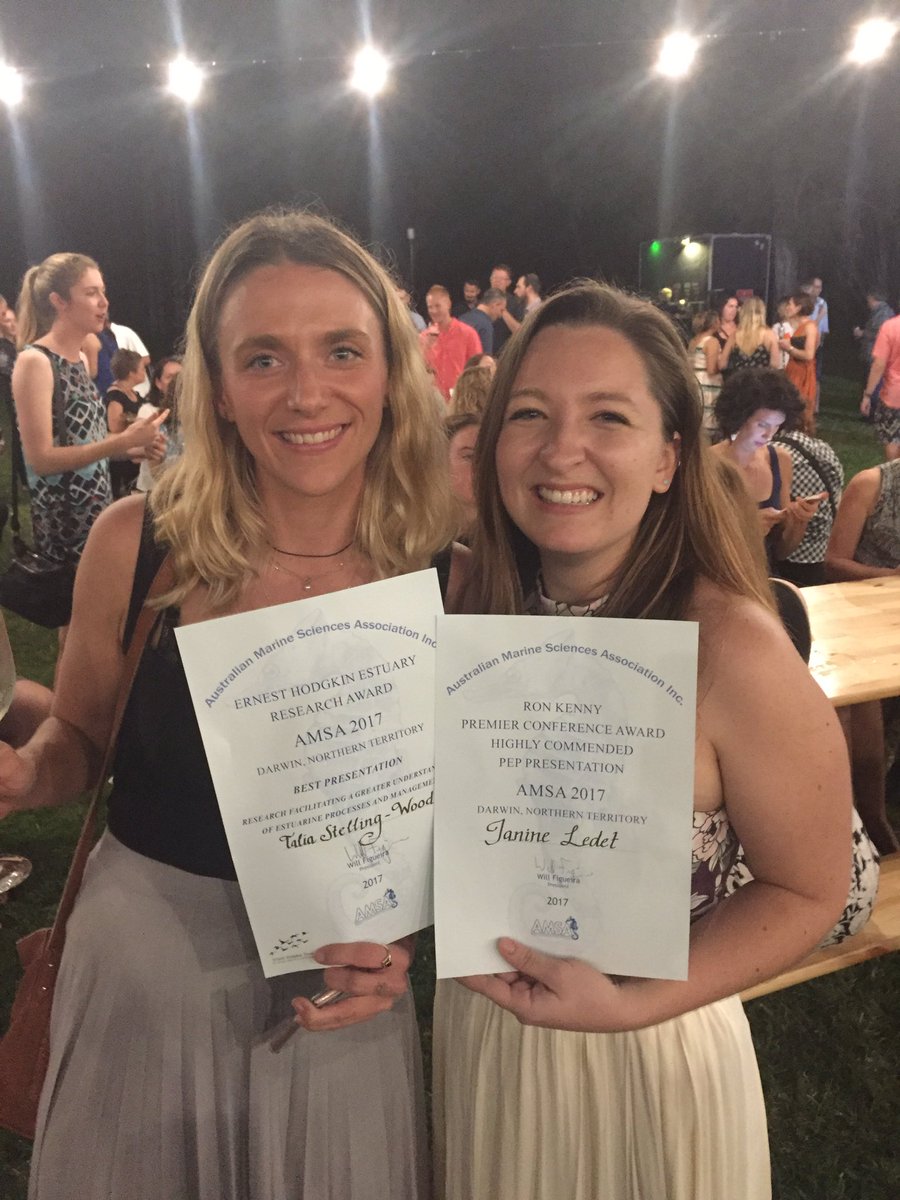 janine_ledet's tweet photo. Poore lab cleaning up! With Talia and I claiming 1st and 2nd place awards at #amsa2017 SEAWEED RULES! https://t.co/ZxoqTsdXLa