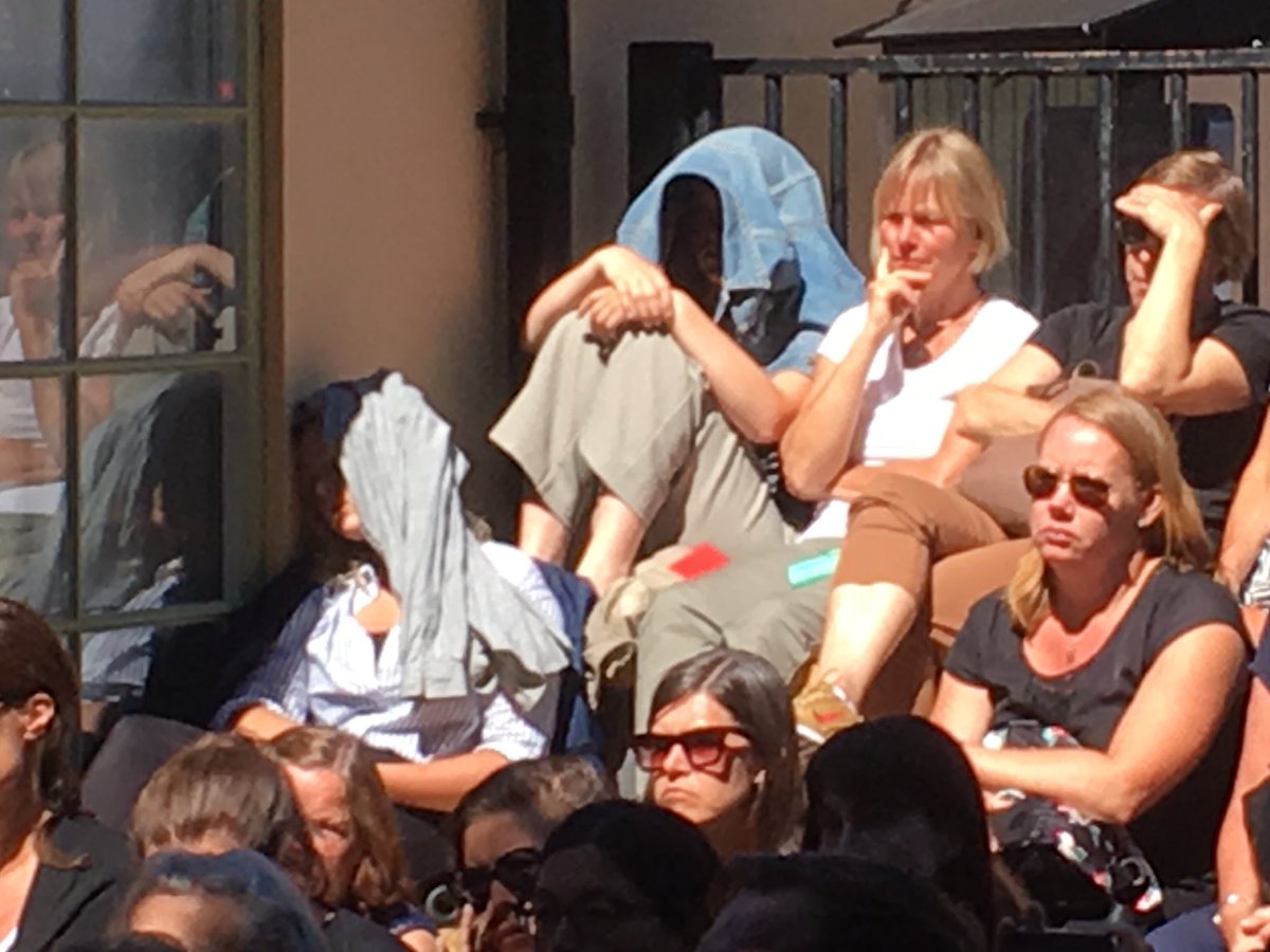 Vad gör man inte för att uppleva seminarium hos <a href="/sverigesradio/">Sveriges Radio</a> trots strålande sol i ögonen? #sralmedalen