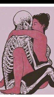 charlyefe1979's tweet photo. Es sólo que mi amor ya no cabe en esos cuerpos. https://t.co/6S9OJKn4Bo