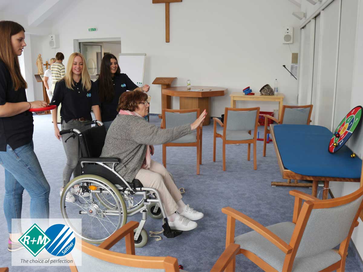 Hier alle Bilder vom Aktionstag der #Schlüsselregion Velbert.
Die olympiareife Leistung unserer Azubis im Johanniter Altenheim kam gut an.